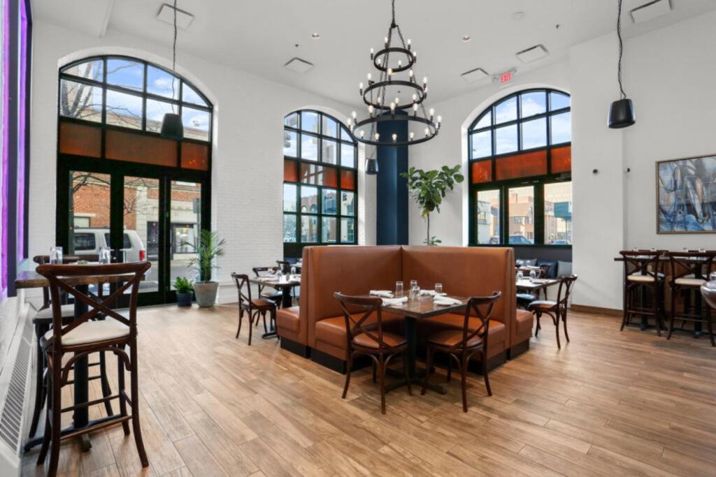 Courtyard By Marriott Stamford Downtown Hotel Kültér fotó