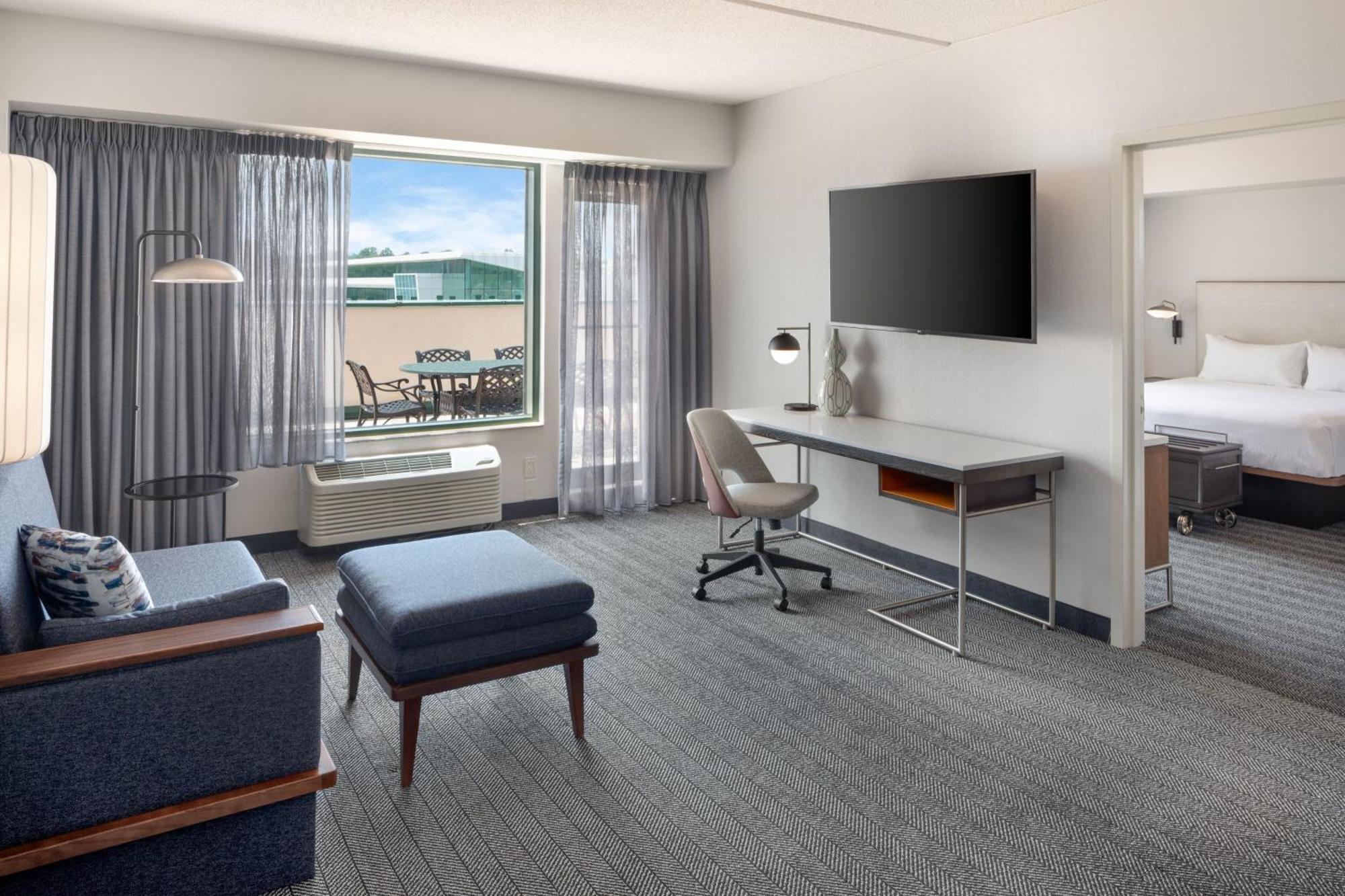 Courtyard By Marriott Stamford Downtown Hotel Kültér fotó