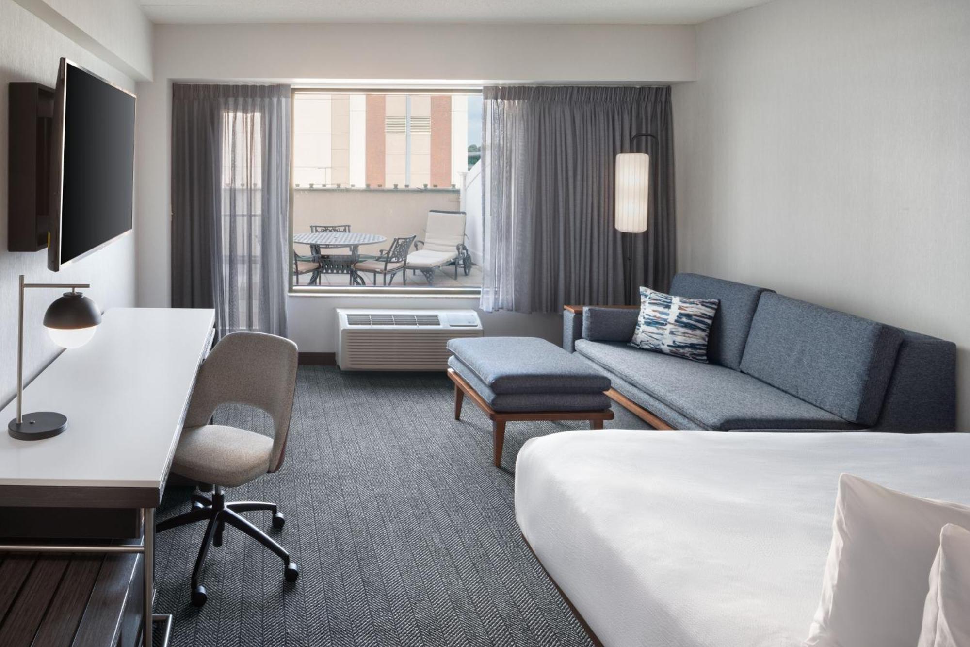 Courtyard By Marriott Stamford Downtown Hotel Kültér fotó