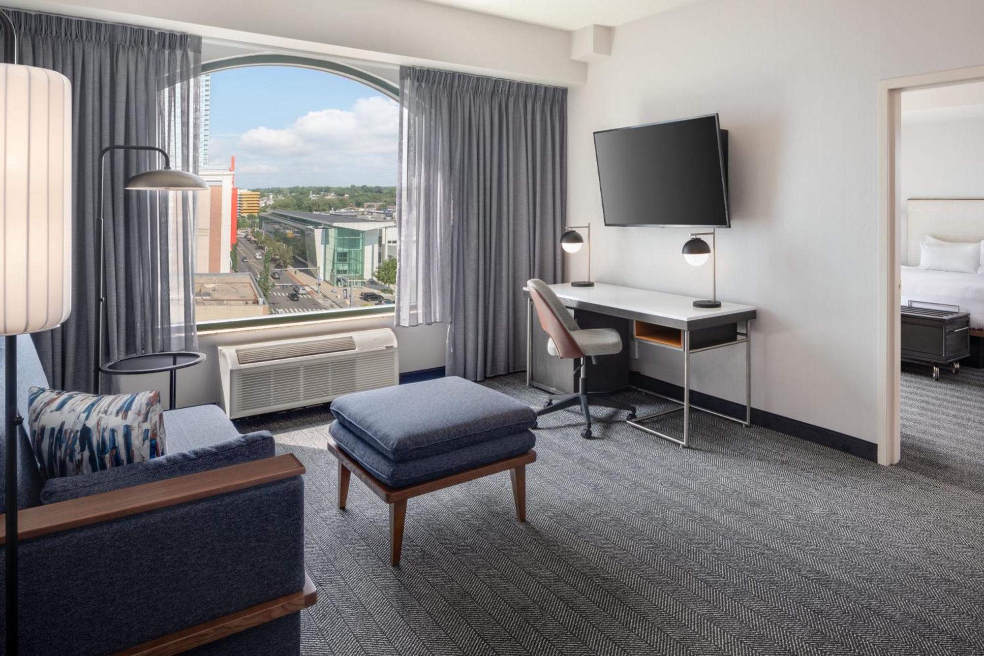 Courtyard By Marriott Stamford Downtown Hotel Kültér fotó