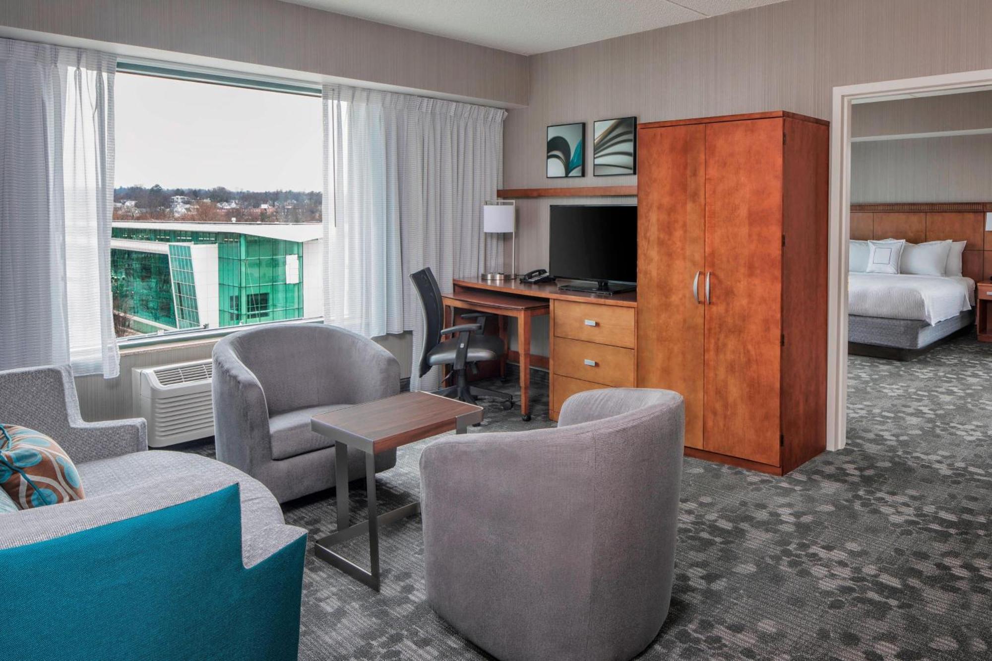 Courtyard By Marriott Stamford Downtown Hotel Kültér fotó