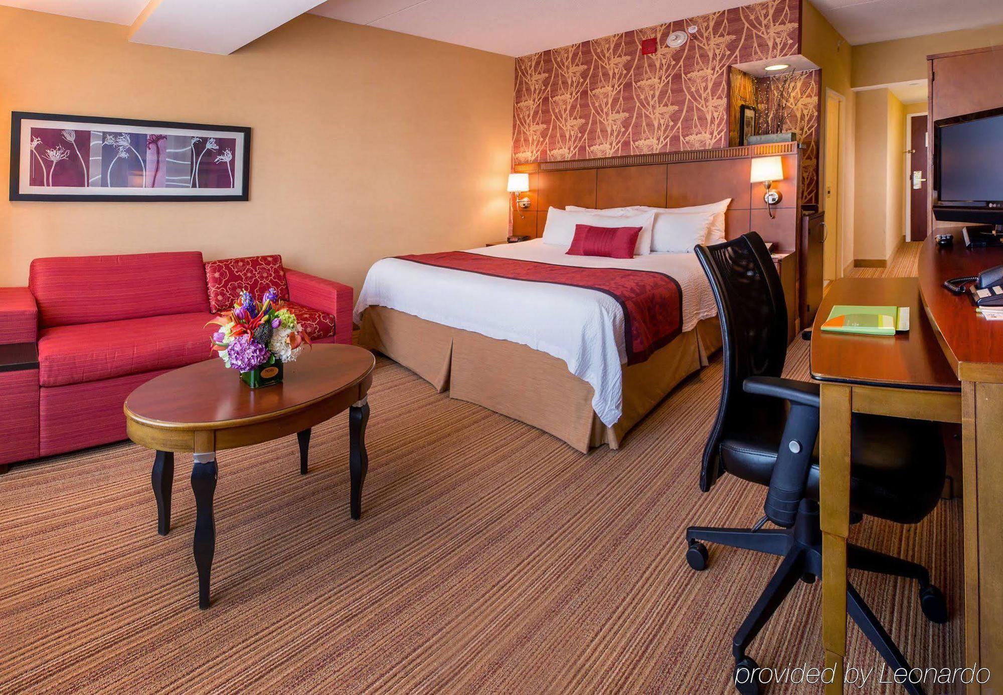 Courtyard By Marriott Stamford Downtown Hotel Kültér fotó